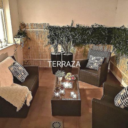 Gigantes Apartment Malaga Bagian luar foto