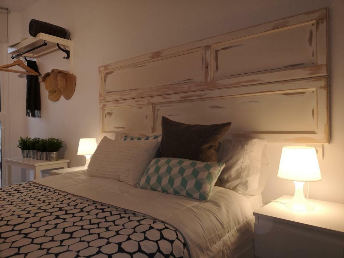 Gigantes Apartment Malaga Bagian luar foto