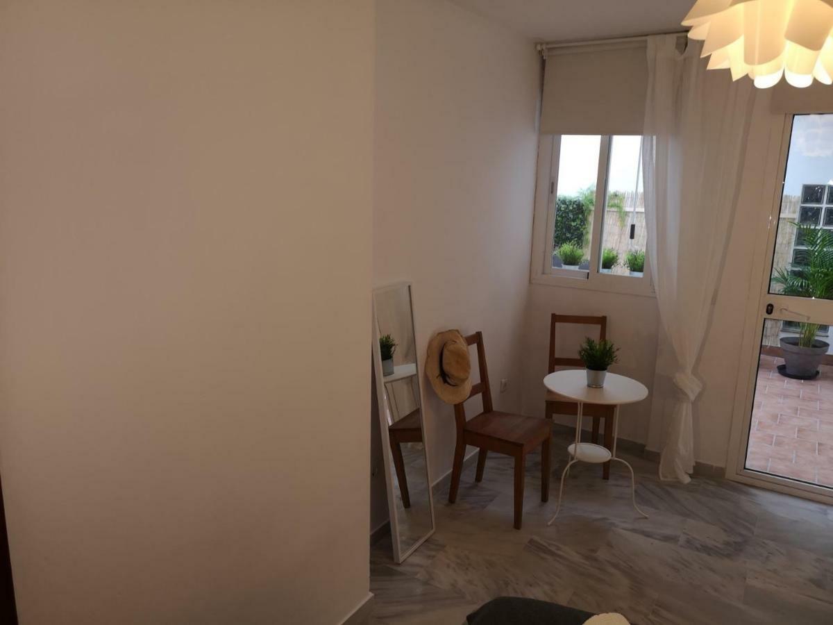 Gigantes Apartment Malaga Bagian luar foto