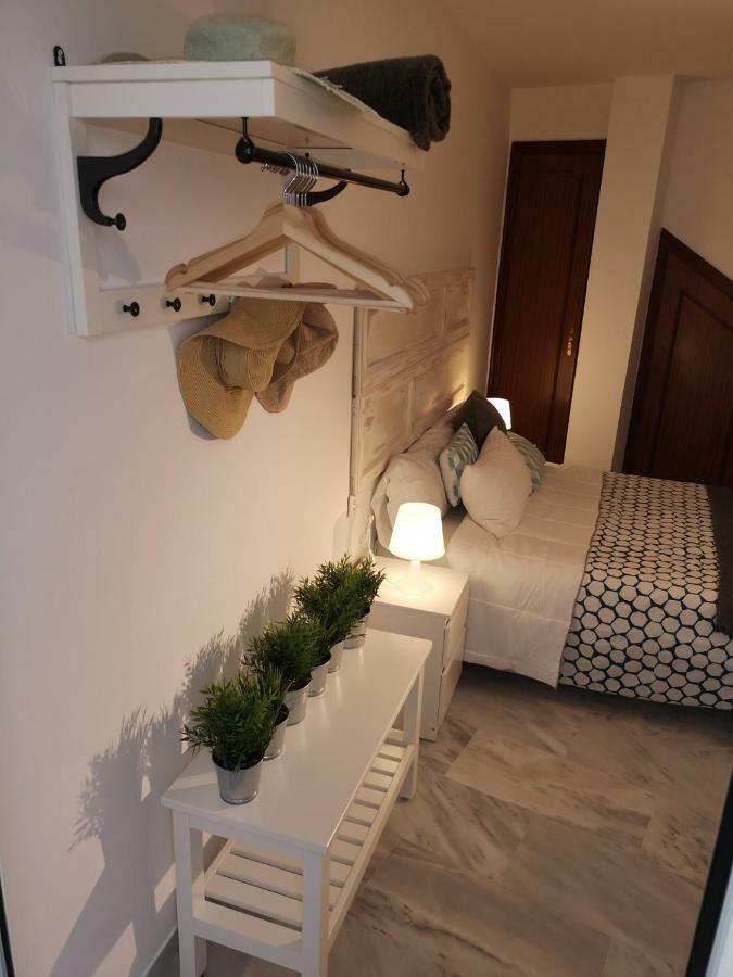 Gigantes Apartment Malaga Bagian luar foto